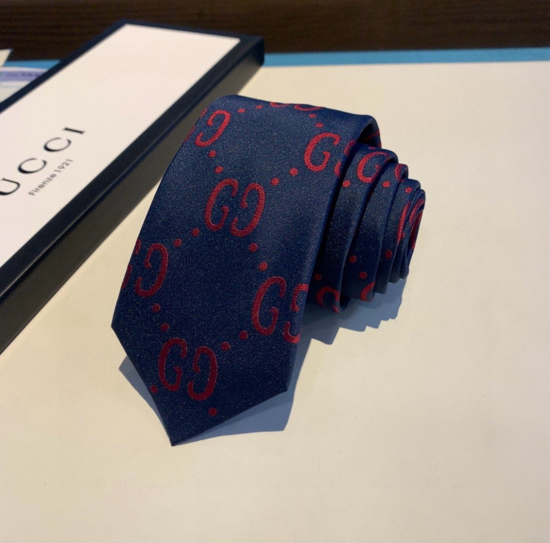 Gucci Style Men's Oversized GG Silk Tie