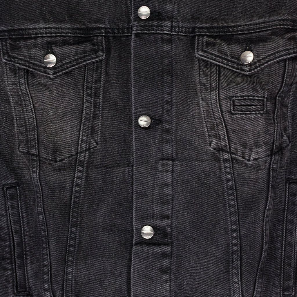BLACK OVERSIZED DENIM TRUCKER JACKET