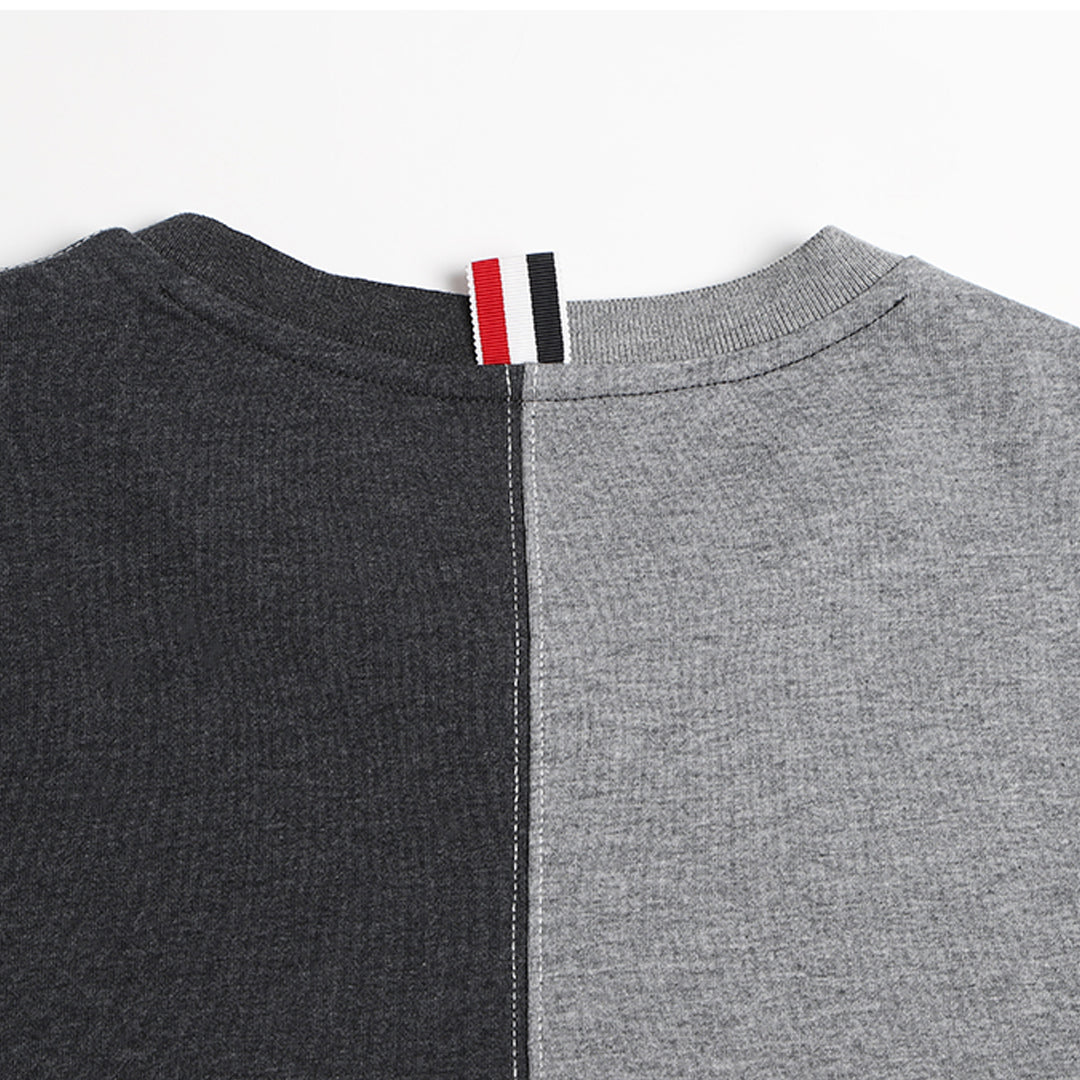 Classic Four-Bar T-Shirt with Button Side Vents - Premium Cotton | Thom Browne