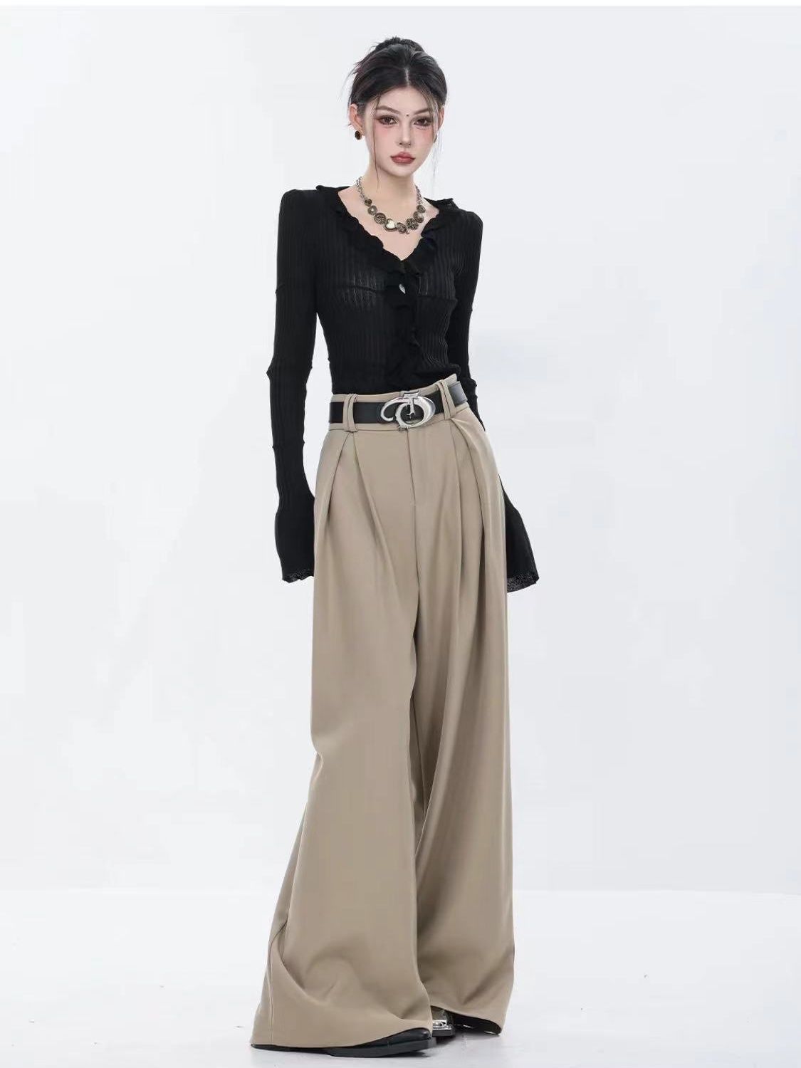 Argue Culture Avant-Garde Irregular Metal Logo Leather Waist Belt