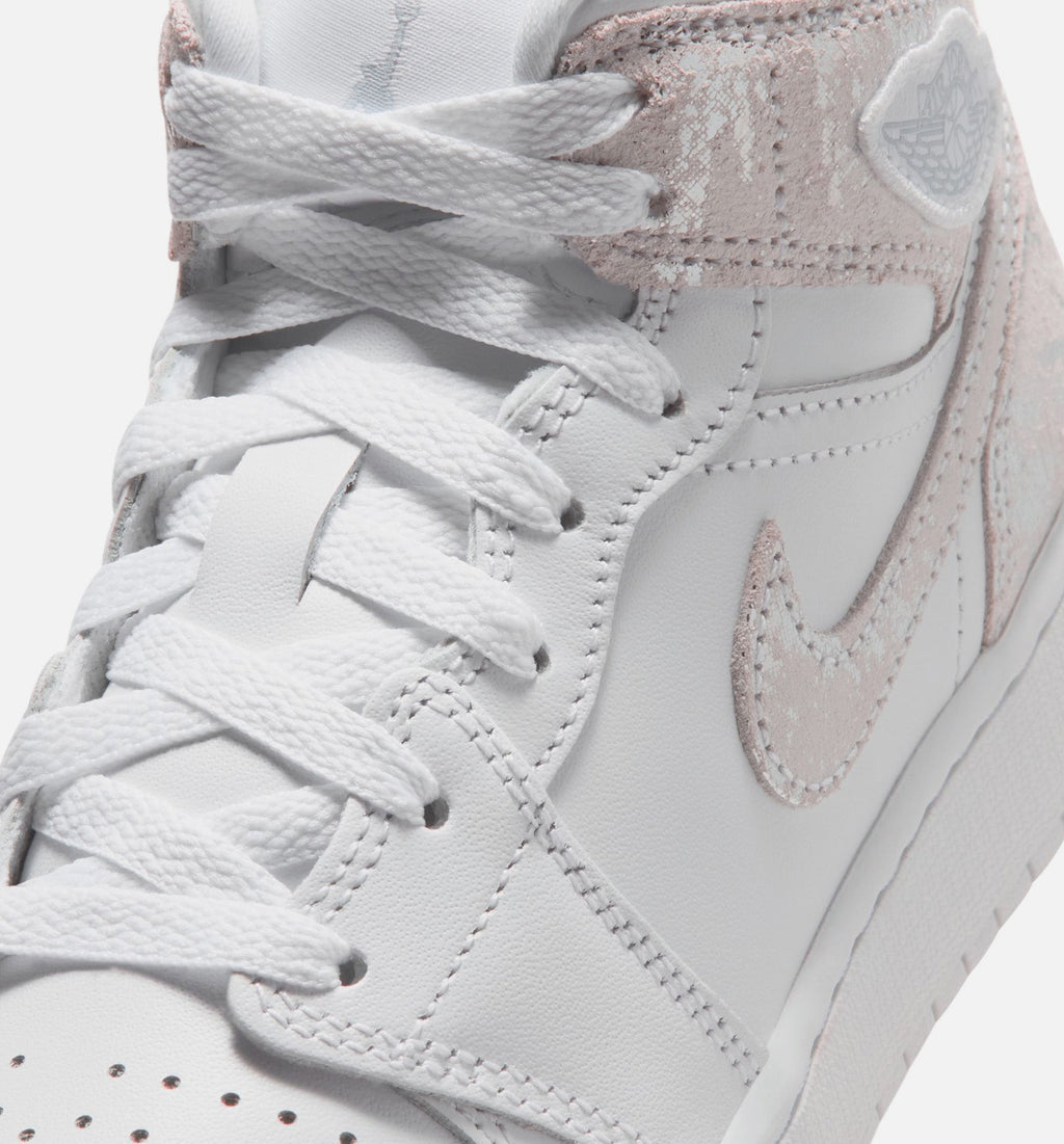 Air Jordan 1 Mid SE – Grade School Lifestyle Shoe in White/Field Silver