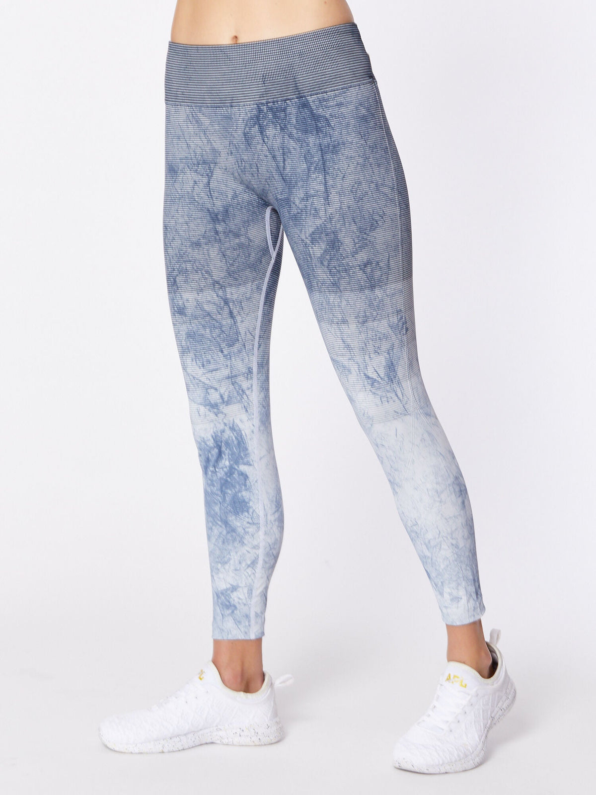 EB TO TRAIN TIGHT