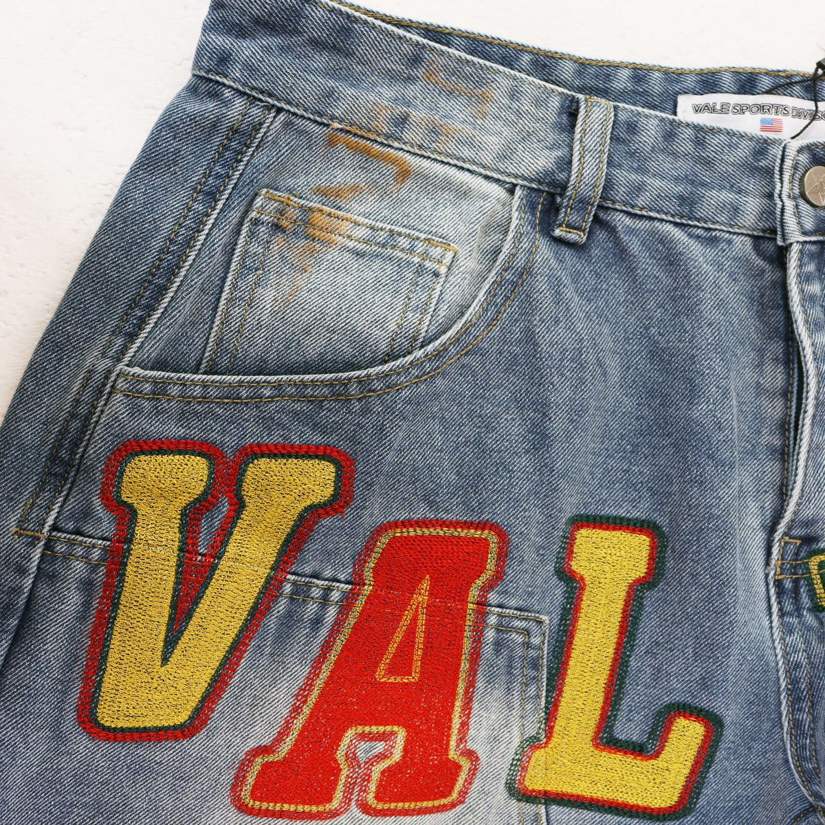 VALLEY Distressed Appliqué Cargo Jeans