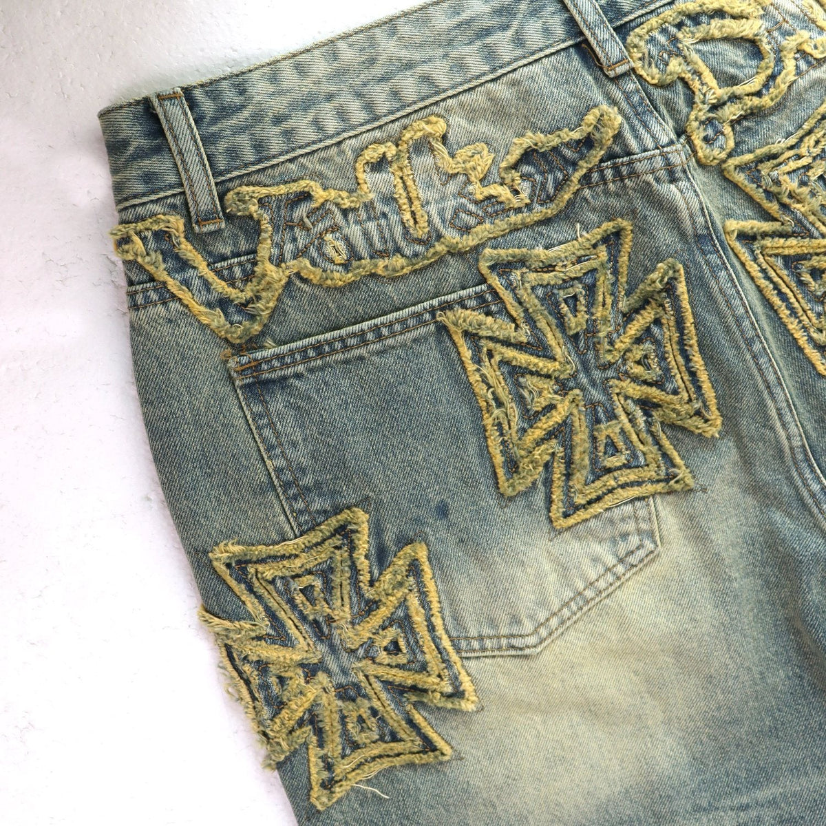 Vale Forever Embroidered Letter Washed Jeans