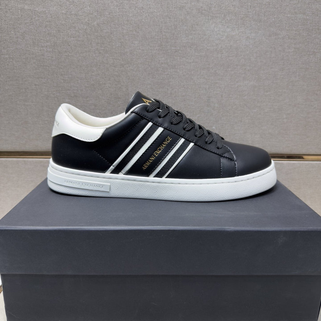 Armani Men's Striped Low-Top Sneakers